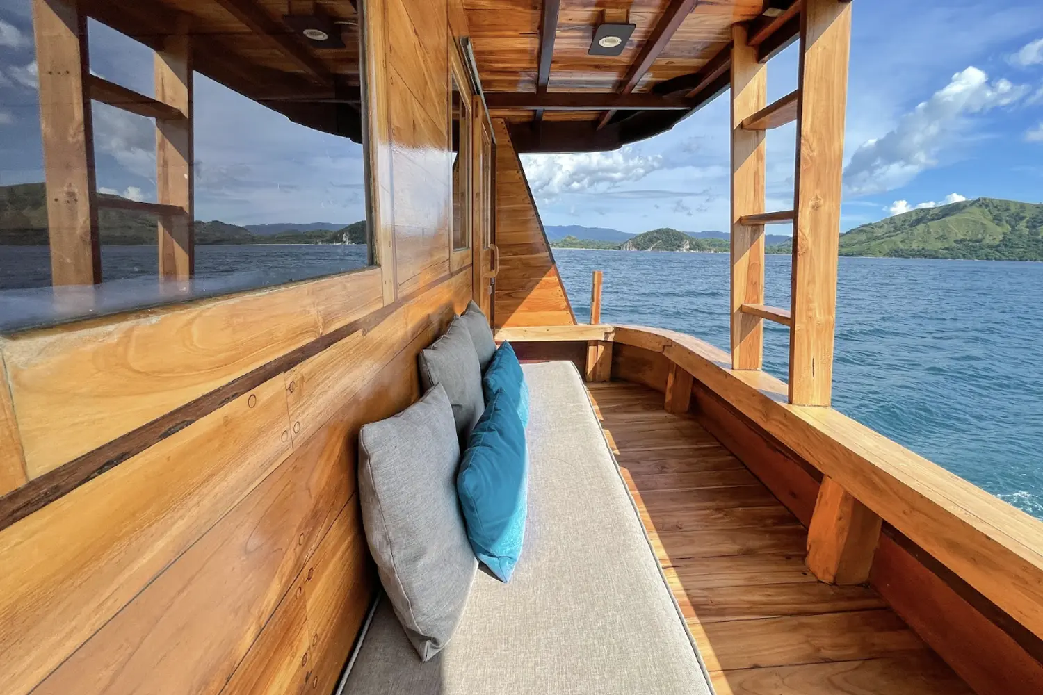 Vinca-Western-Room-5