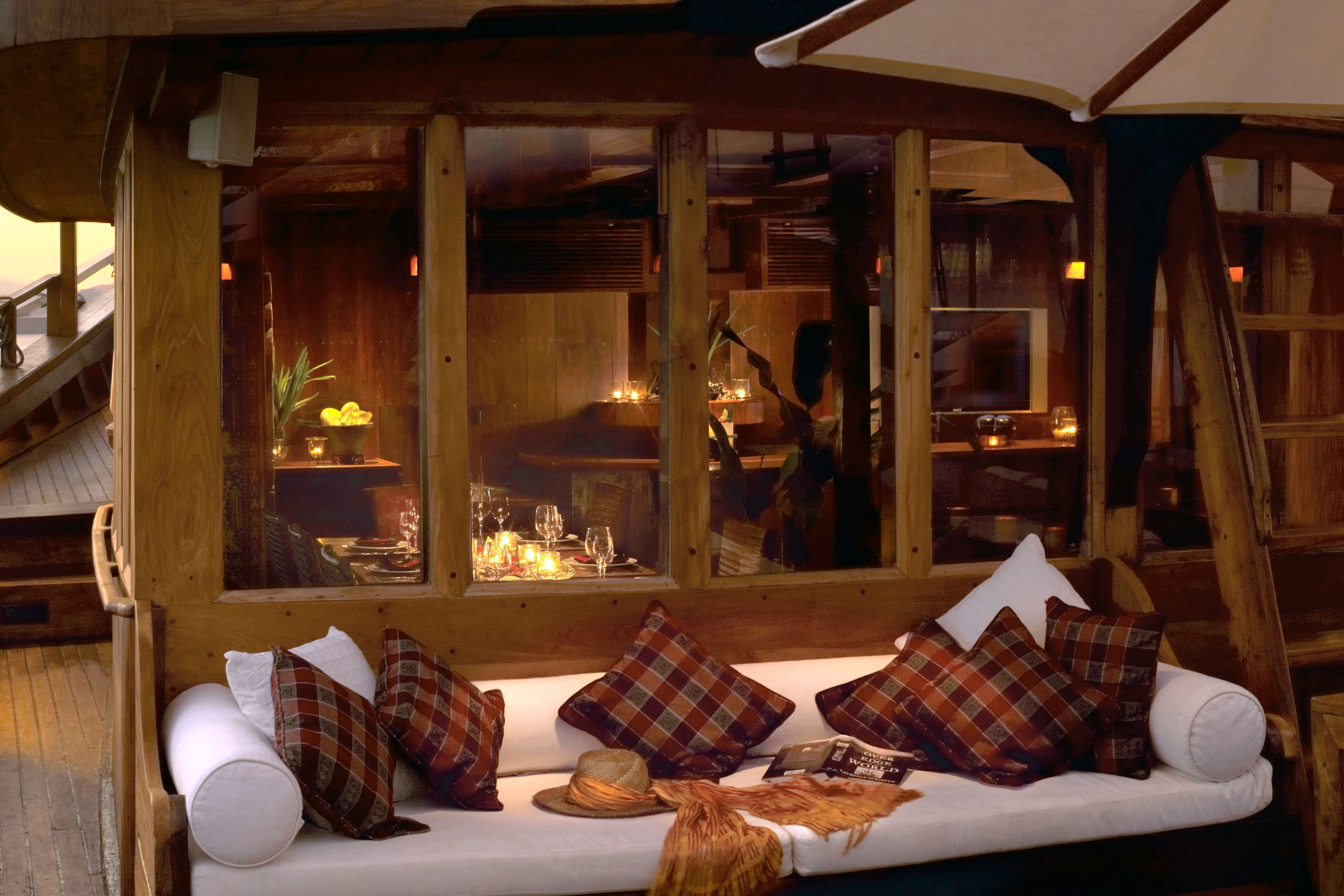 Silolona-Main-Deck-2