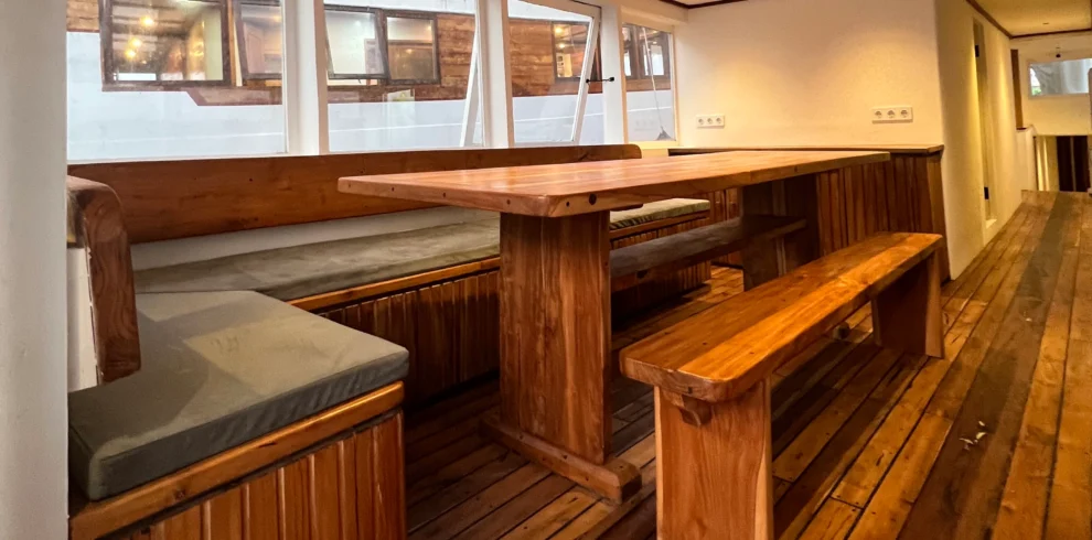 back-area-lanakila-cruise