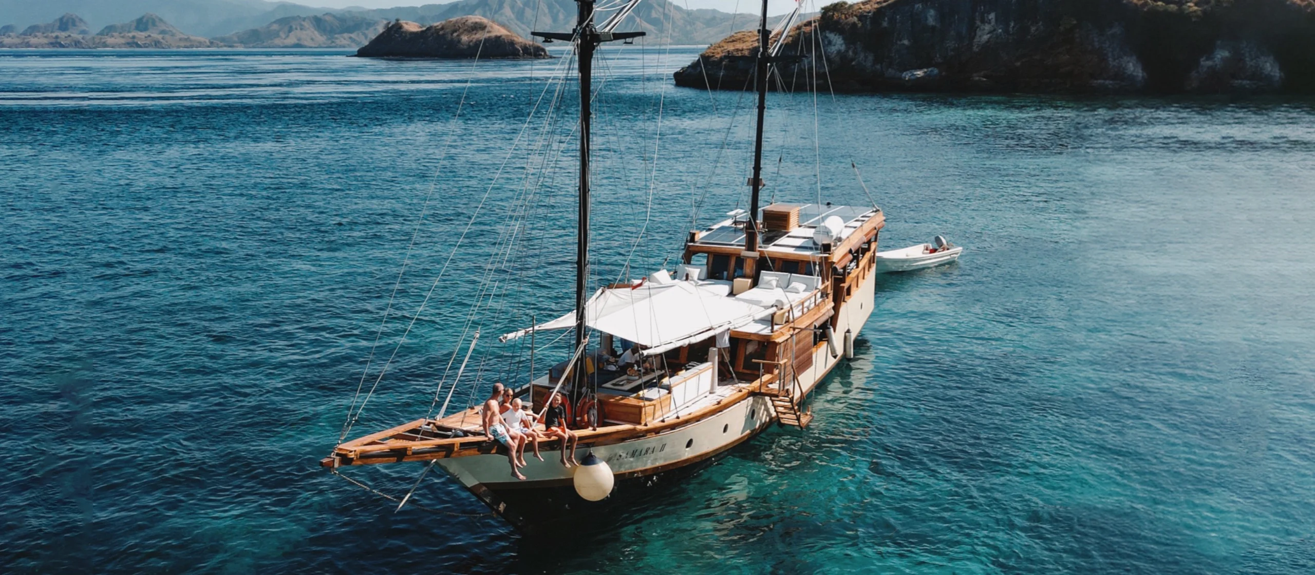 Samara II | Luxury Phinisi & Yacht Charter Komodo 2026 - Phinisea