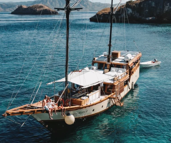 SAMARA II BOAT 8
